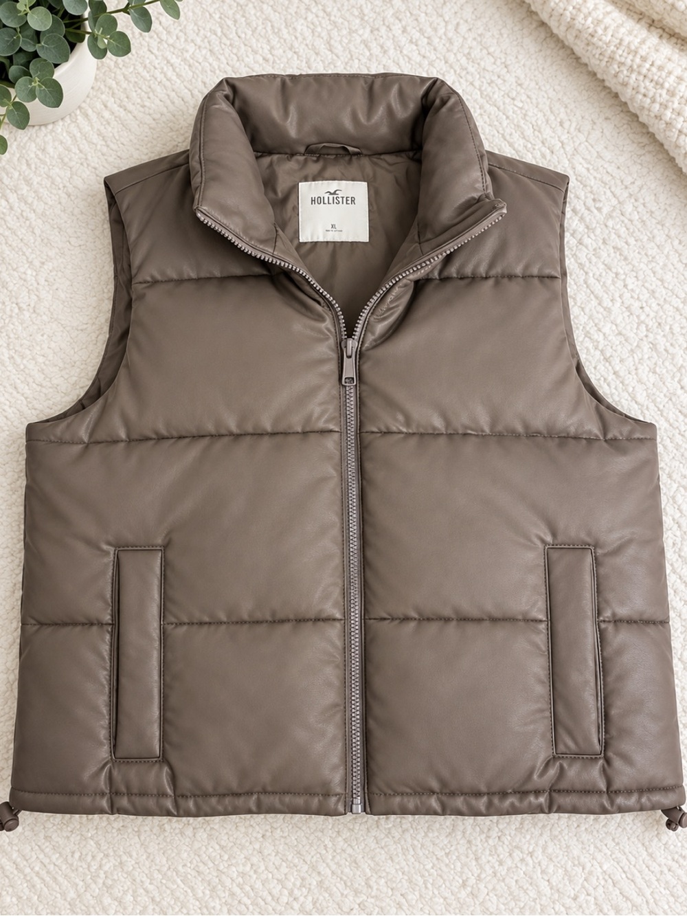 Women’s Hollister vegan leather Puffer Vest